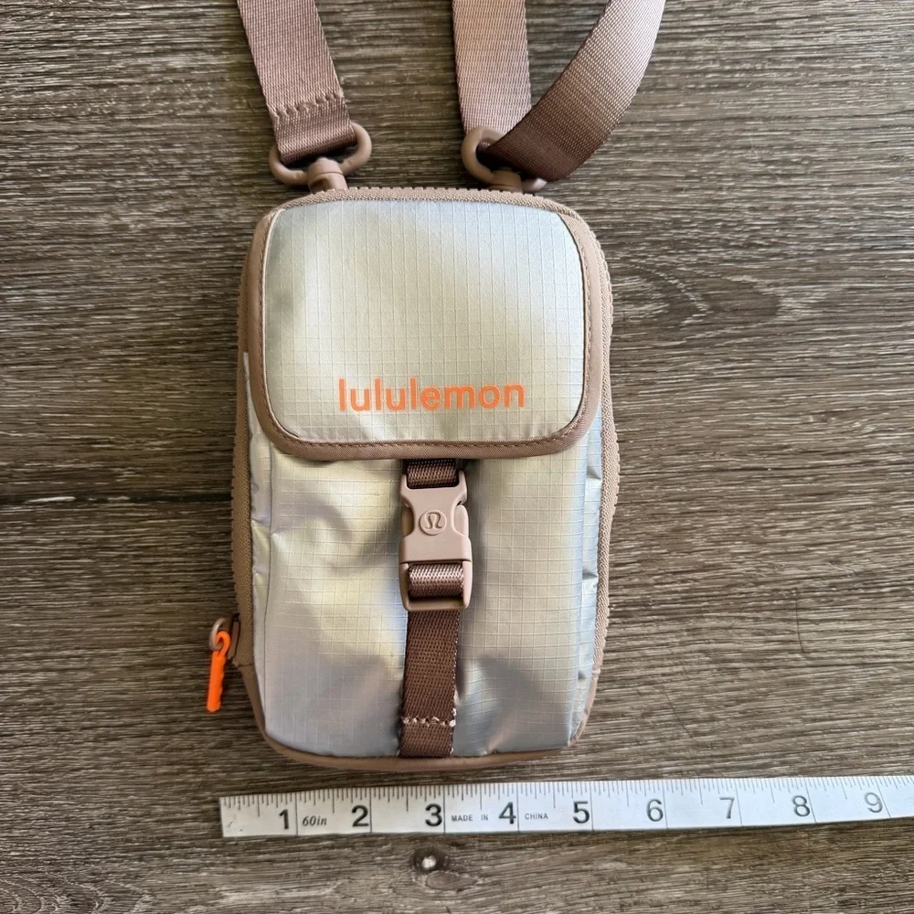 lululemon athletica Tan and Silver Crossbody Bag